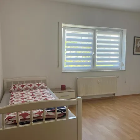 F&m In Olpe 아파트